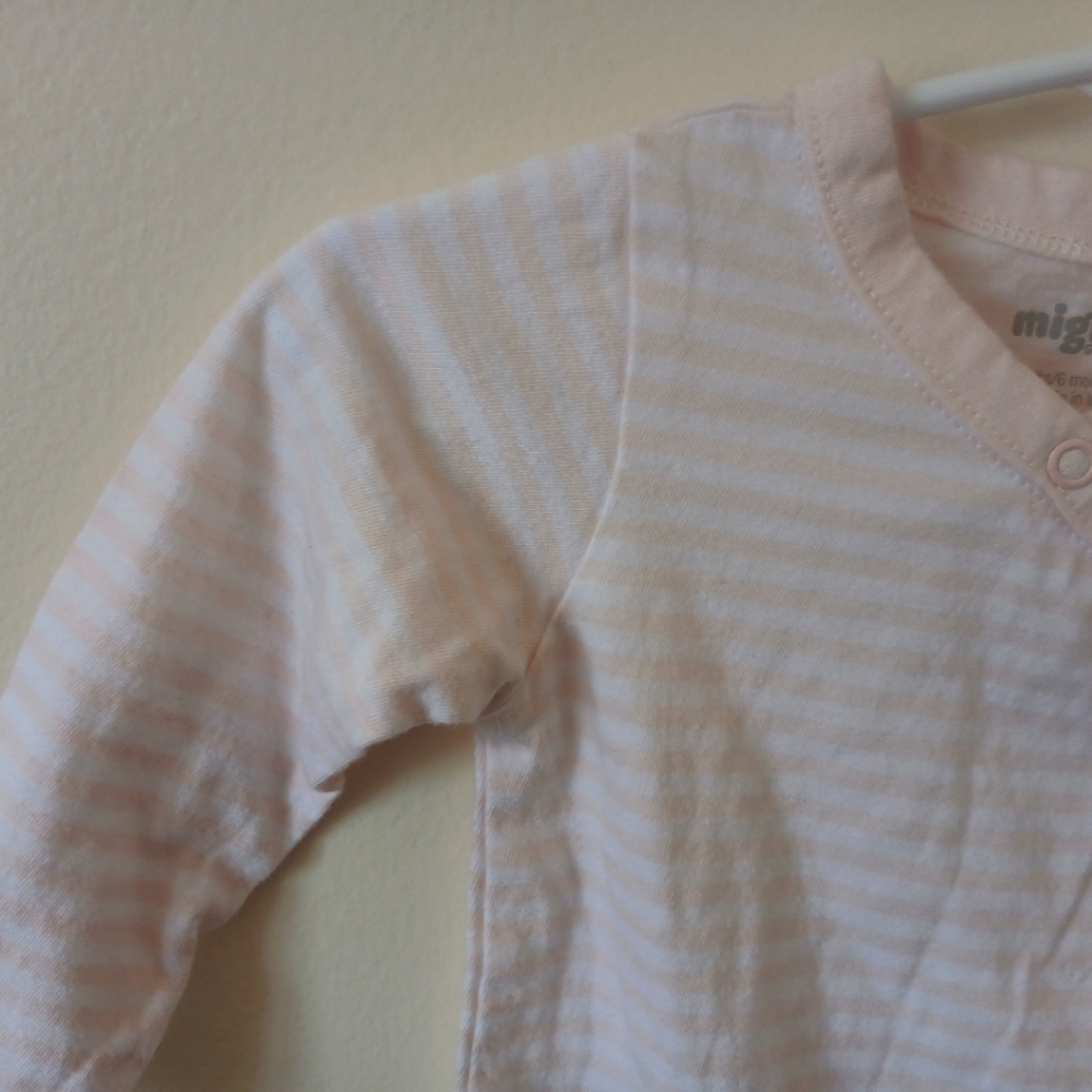 6 Month Girl Long Sleeve Bodysuit - Picture 7 of 10